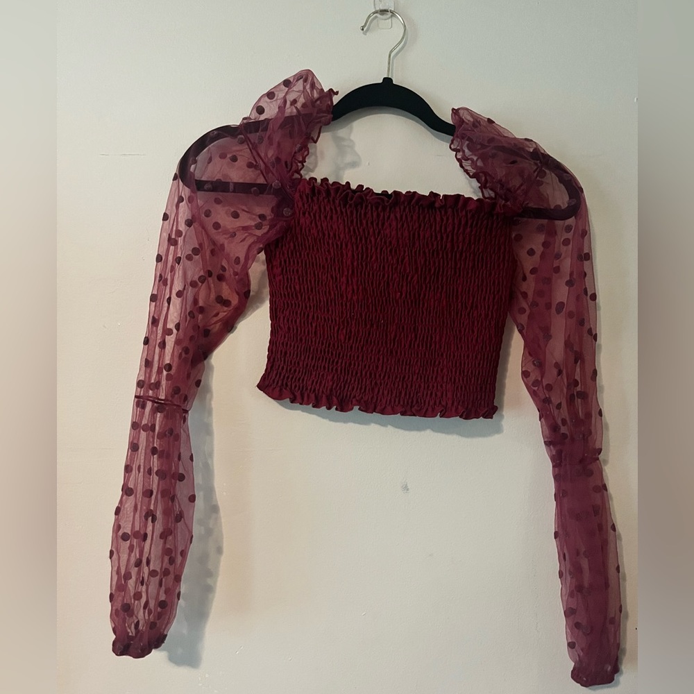 Cute small mesh crop top